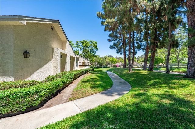 31 Claret, Irvine, CA 92614
