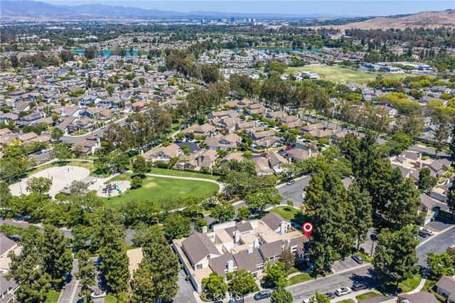 31 Claret, Irvine, CA 92614