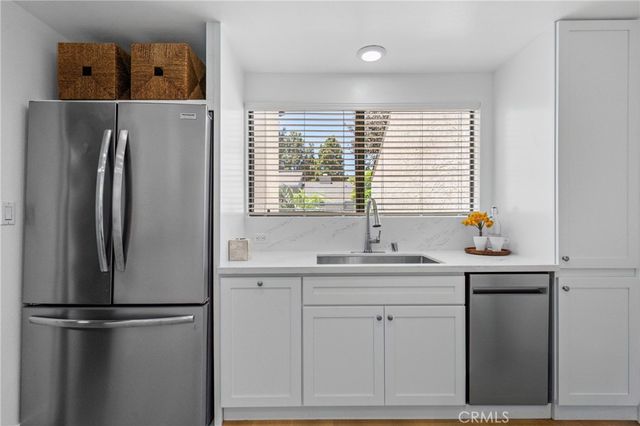 31 Claret, Irvine, CA 92614
