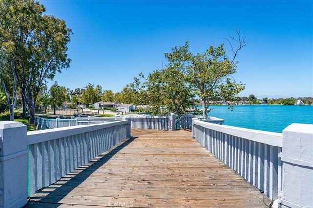 31 Claret, Irvine, CA 92614
