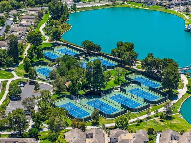 31 Claret, Irvine, CA 92614