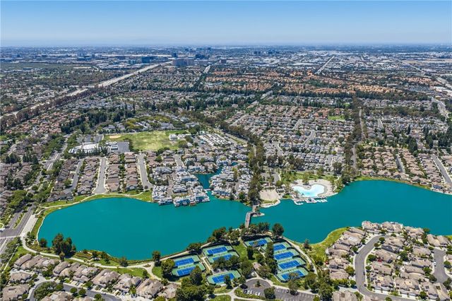 31 Claret, Irvine, CA 92614