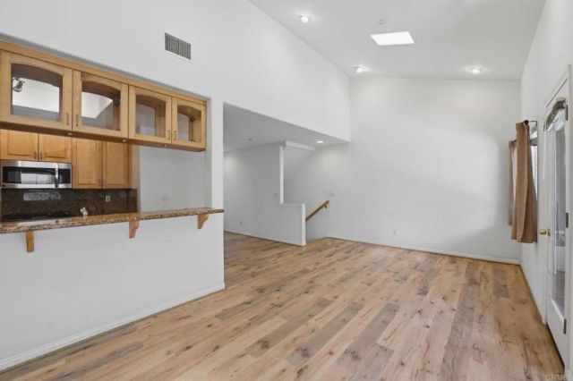 7548 Romeria Street, Carlsbad, CA 92009