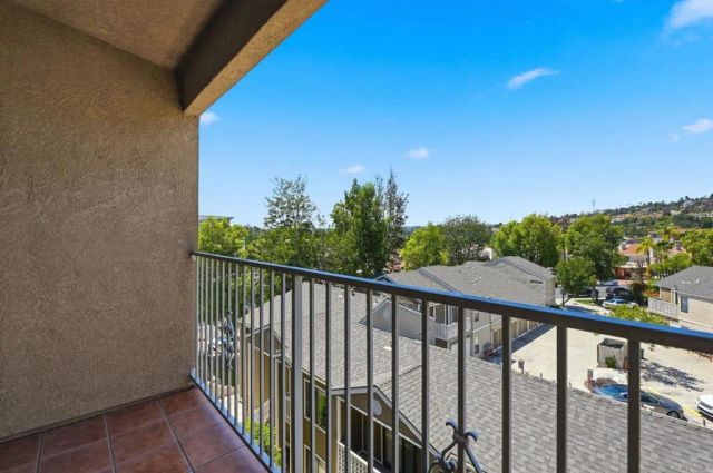 7548 Romeria Street, Carlsbad, CA 92009