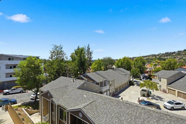 7548 Romeria Street, Carlsbad, CA 92009