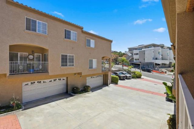 7548 Romeria Street, Carlsbad, CA 92009