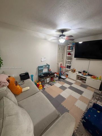 6081 W 24th Ave 102, Hialeah, FL 33016