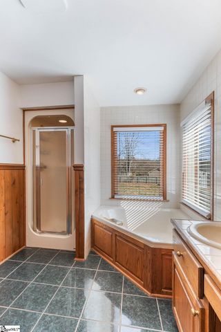 312 Sloping Meadow Drive, Inman, SC 29349