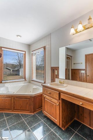 312 Sloping Meadow Drive, Inman, SC 29349