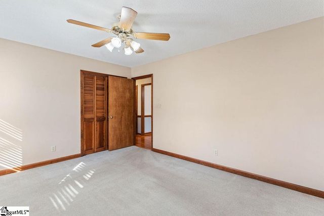 312 Sloping Meadow Drive, Inman, SC 29349