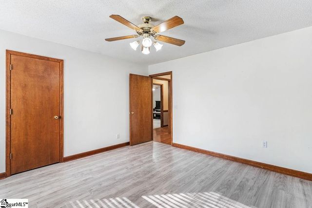 312 Sloping Meadow Drive, Inman, SC 29349