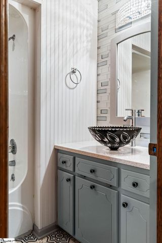 312 Sloping Meadow Drive, Inman, SC 29349