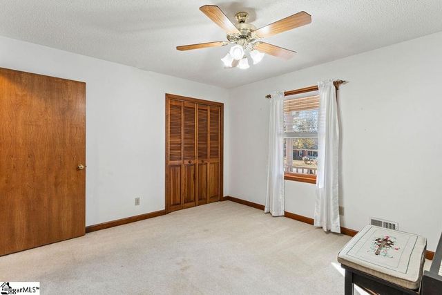 312 Sloping Meadow Drive, Inman, SC 29349