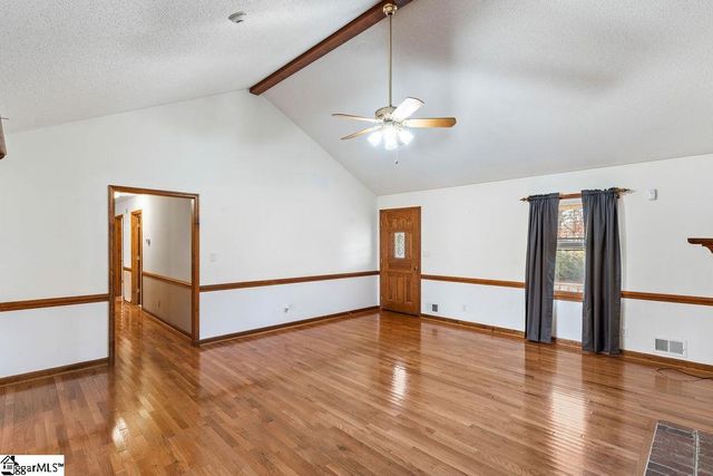 312 Sloping Meadow Drive, Inman, SC 29349