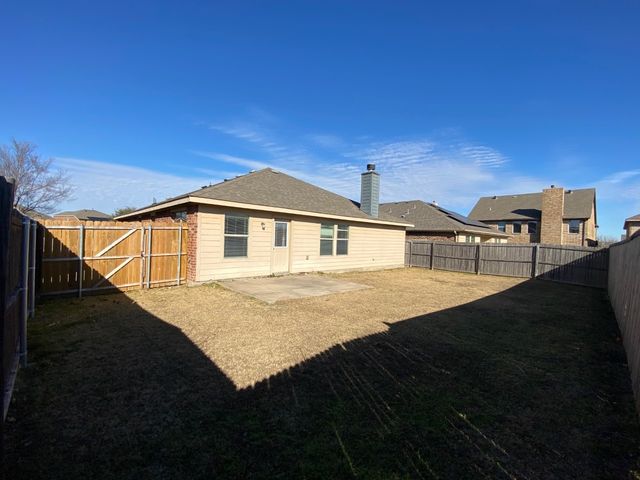 148 Meadow Crest Drive, Princeton, TX 75407