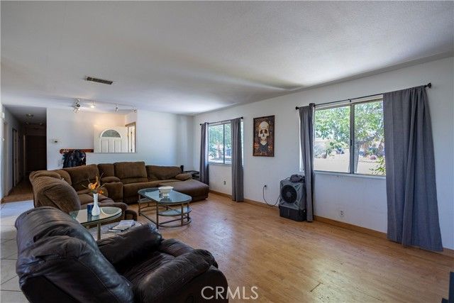 3809 Hanford, Yucca Valley, CA 92284