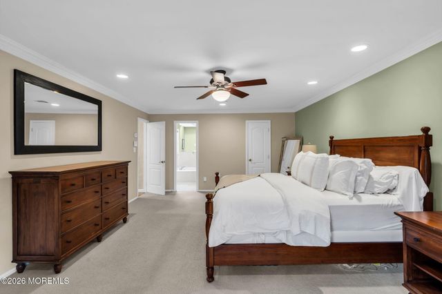 9 Woodcrest Terrace, Englishtown, NJ 07726