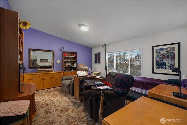 321 E F Street, Shelton, WA 98584