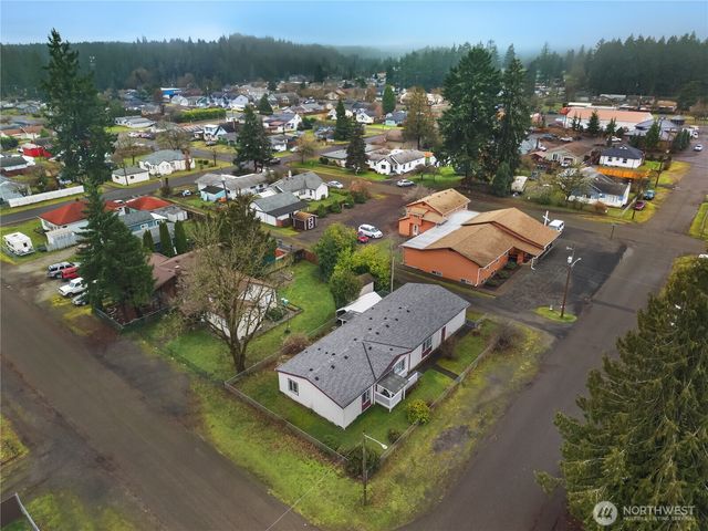 321 E F Street, Shelton, WA 98584