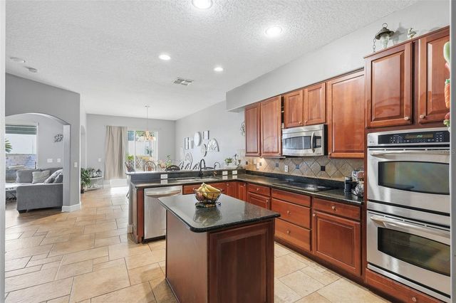 5047 RISHLEY RUN WAY, Mount Dora, FL 32757