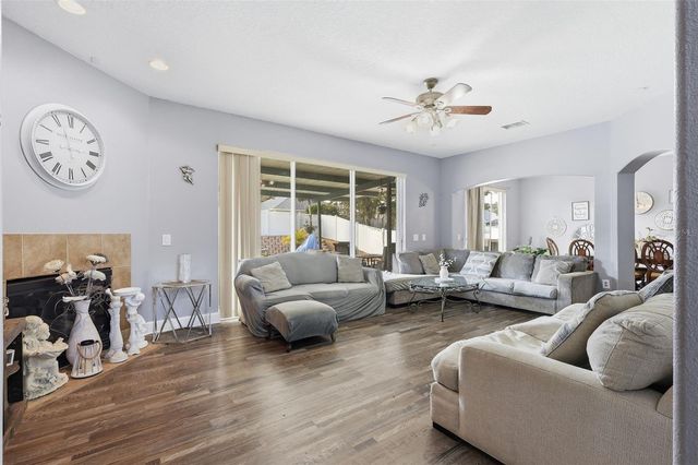 5047 RISHLEY RUN WAY, Mount Dora, FL 32757