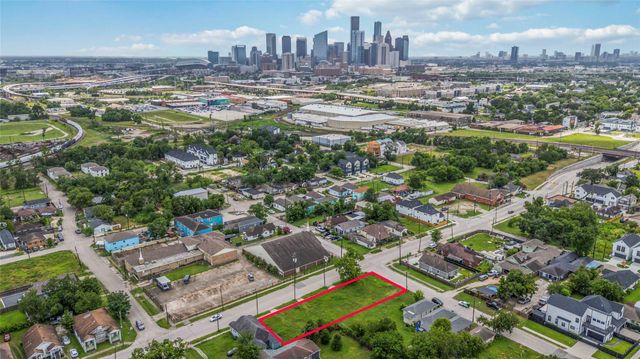 0 Carr Street, Houston, TX 77026