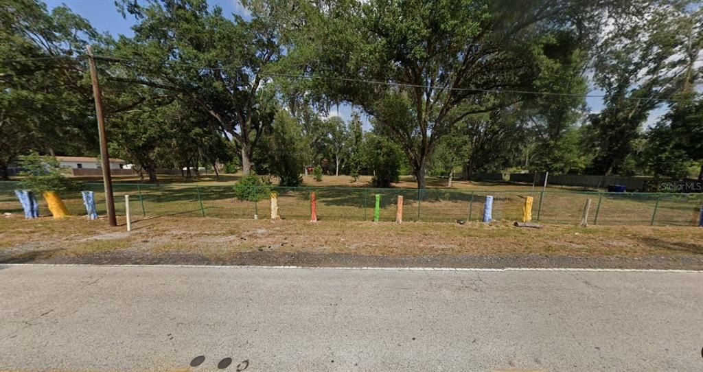 LIVINGSTON AVENUE, Lutz, FL 33559