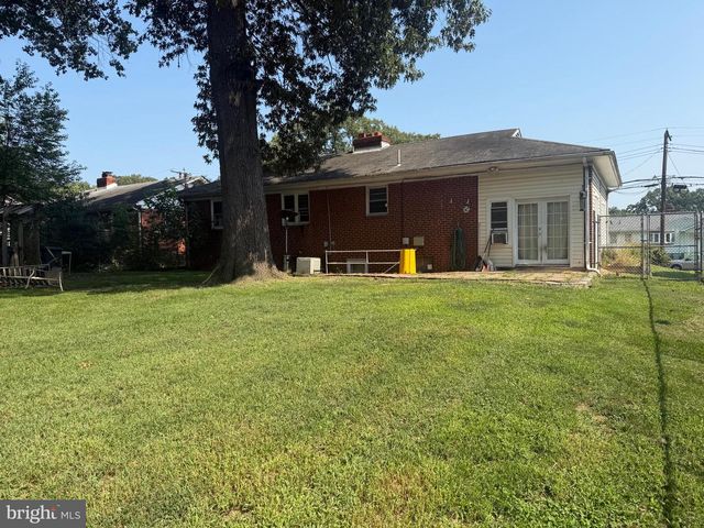 9309 TUCKERMAN ST, Lanham, MD 20706