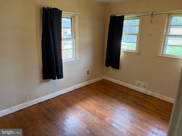 9309 TUCKERMAN ST, Lanham, MD 20706