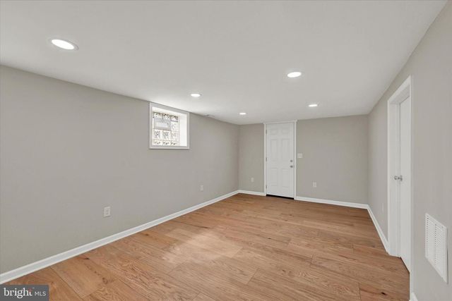 100 FULLER AVE, Baltimore, MD 21206