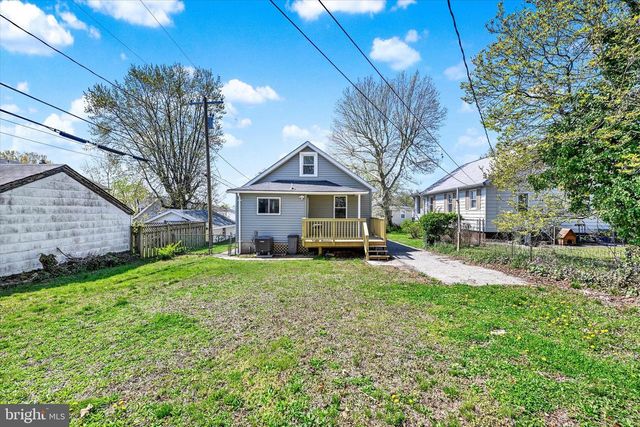 100 FULLER AVE, Baltimore, MD 21206