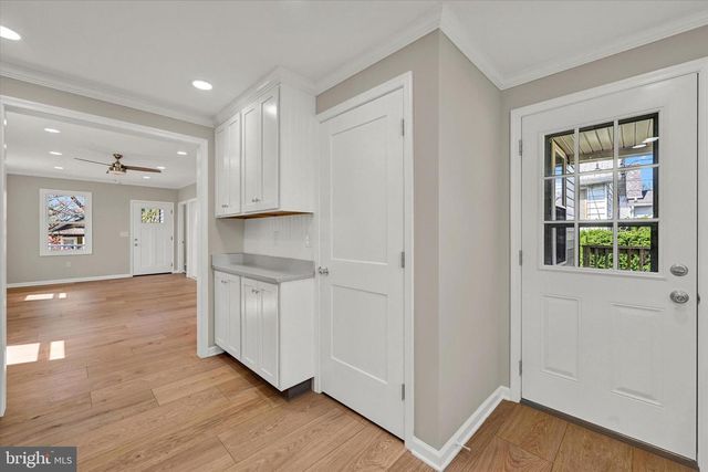 100 FULLER AVE, Baltimore, MD 21206