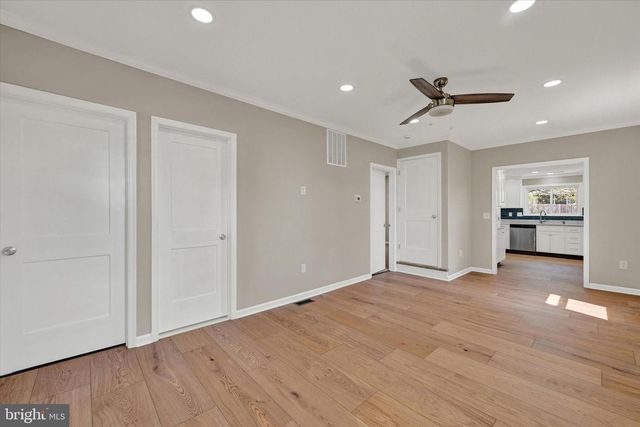 100 FULLER AVE, Baltimore, MD 21206