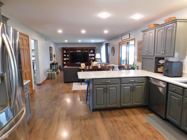 1124 E Israel Street, Greensburg, IN 47240