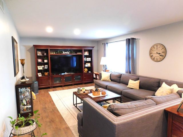 1124 E Israel Street, Greensburg, IN 47240