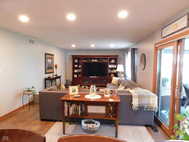 1124 E Israel Street, Greensburg, IN 47240