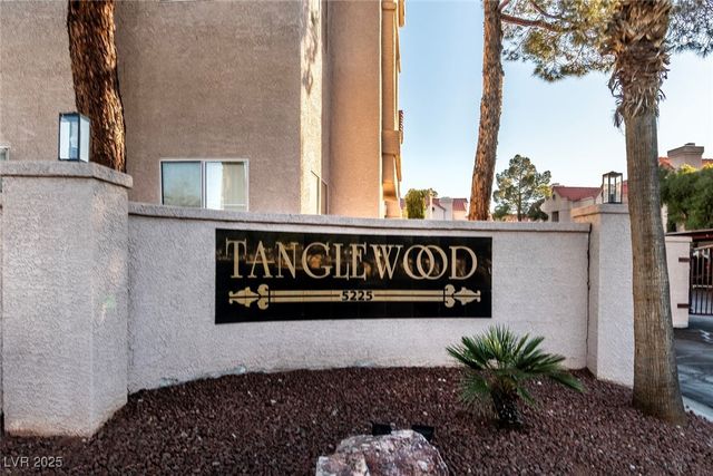 5225 West Reno Avenue 205, Las Vegas, NV 89118