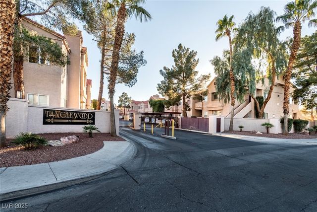 5225 West Reno Avenue 205, Las Vegas, NV 89118