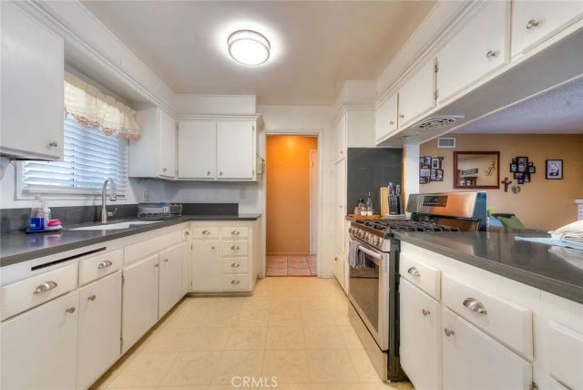 11229 Town Country South, Riverside, CA 92505