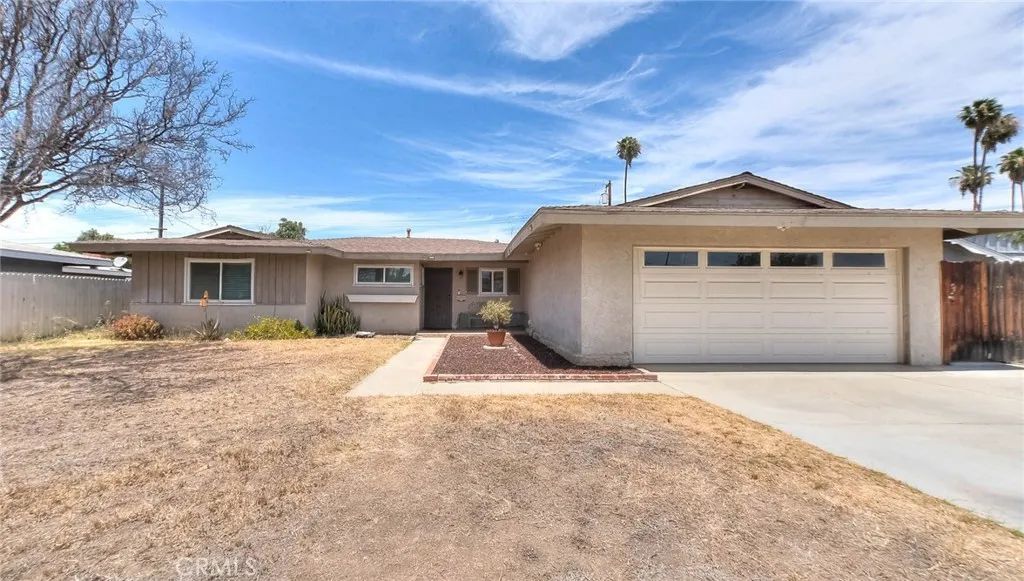 11229 Town Country South, Riverside, CA 92505