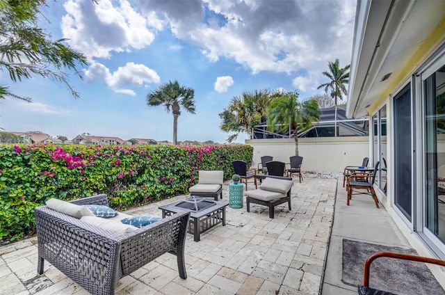 1530 Wilderness Road, West Palm Beach, FL 33409