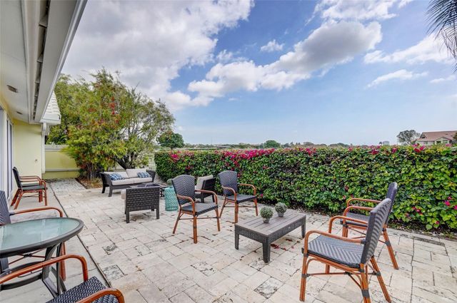 1530 Wilderness Road, West Palm Beach, FL 33409