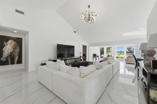 1530 Wilderness Road, West Palm Beach, FL 33409