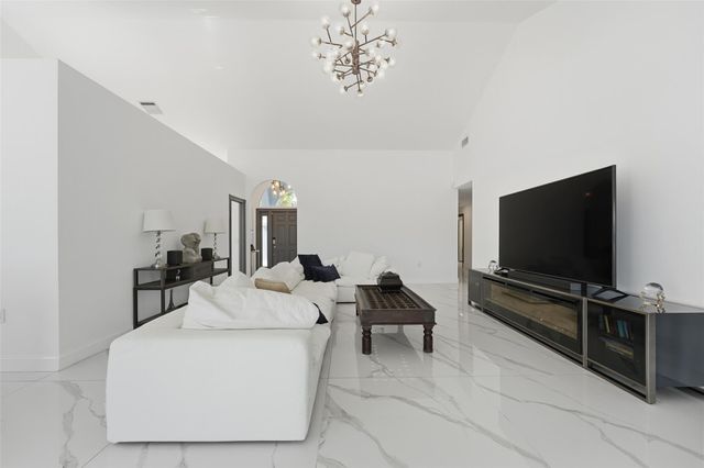 1530 Wilderness Road, West Palm Beach, FL 33409