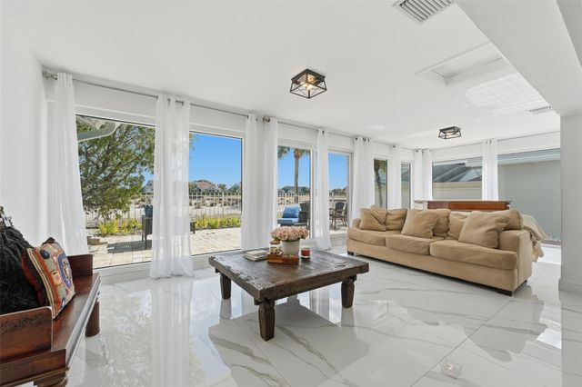 1530 Wilderness Road, West Palm Beach, FL 33409