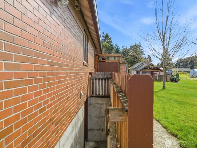 3135 74th Avenue SE, Olympia, WA 98501