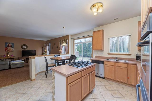 2803 Discovery Drive, Plainfield, IL 60586