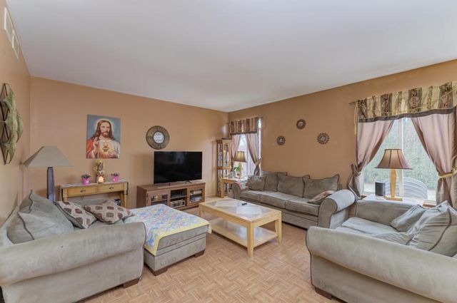 2803 Discovery Drive, Plainfield, IL 60586