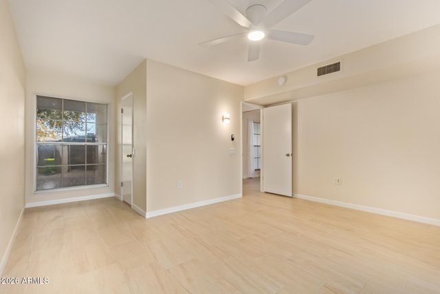 17066 N 106TH Avenue, Sun City, AZ 85373