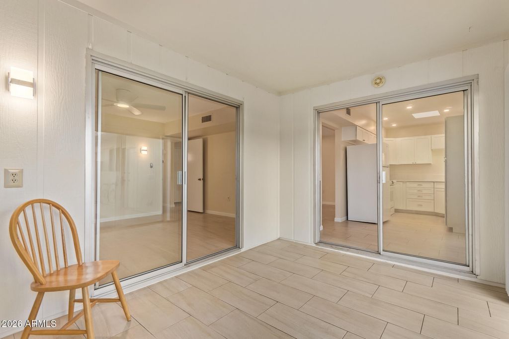 Image 19 of property listing at 17066 N 106TH Avenue, Sun City, AZ 85373